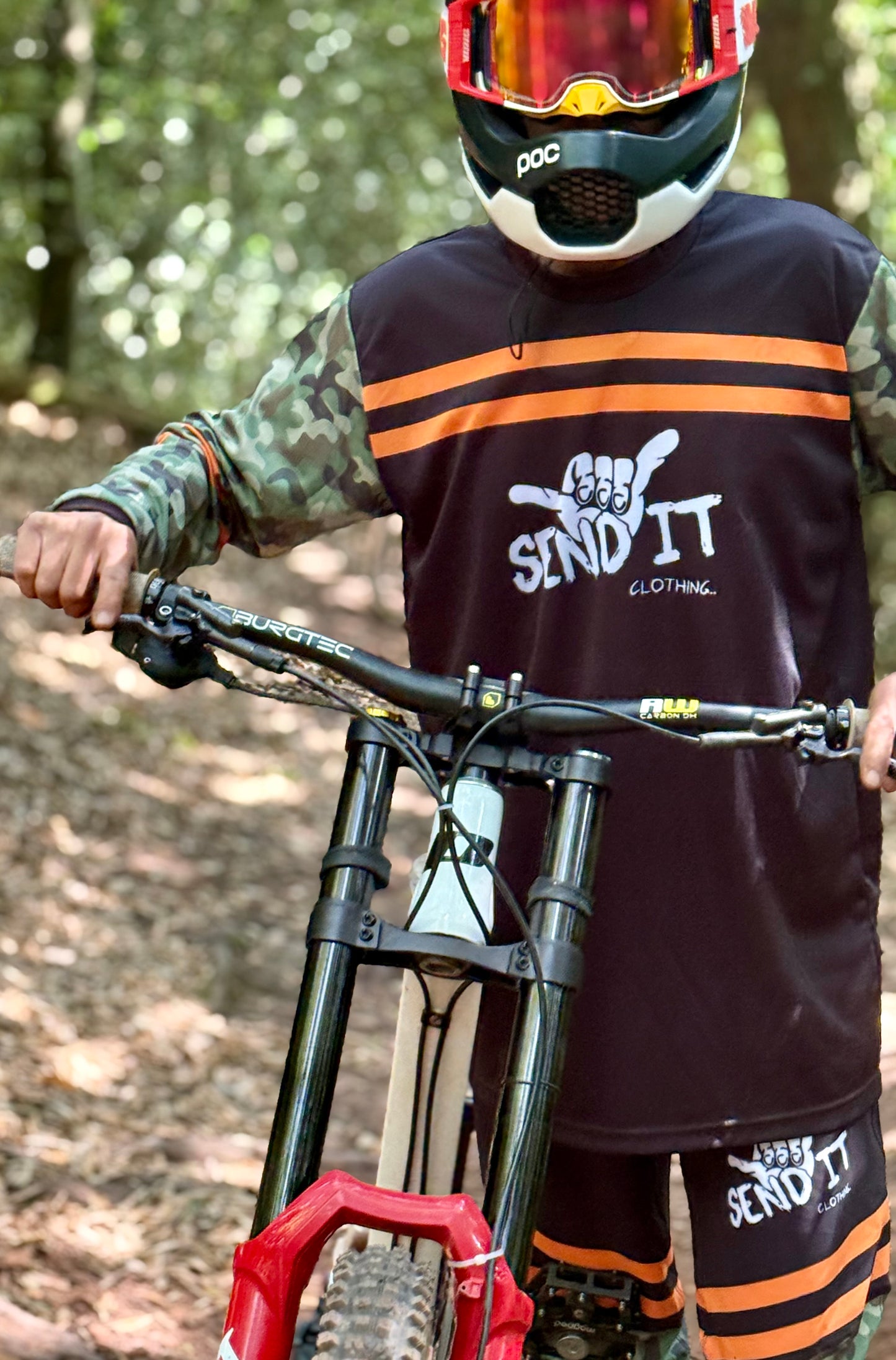 Jersey & Pants kit pre order.
