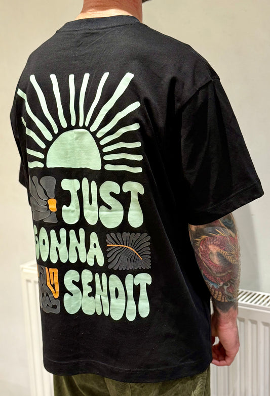 Retro send box tee